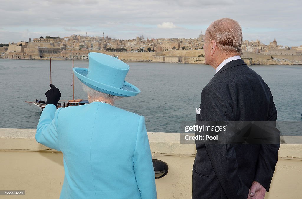 The Queen And Senior Royals Attend The Commonwealth Heads Of Government Meeting - Day Three