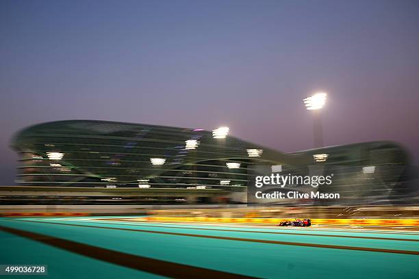 Daniil Kvyat of Russia and Infiniti Red Bull Racing drives during qualifying for the Abu Dhabi Formula One Grand Prix at Yas Marina Circuit on...