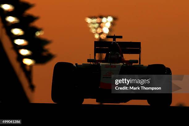 Will Stevens of Great Britain and Manor Marussia drives during qualifying for the Abu Dhabi Formula One Grand Prix at Yas Marina Circuit on November...