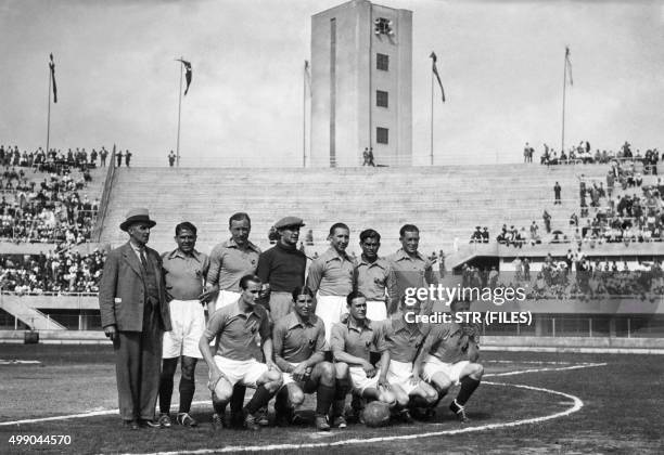 Football players of the French team pose before first round soccer match between Austria and France, during the World Cup , on May 27, 1934 in Turin....