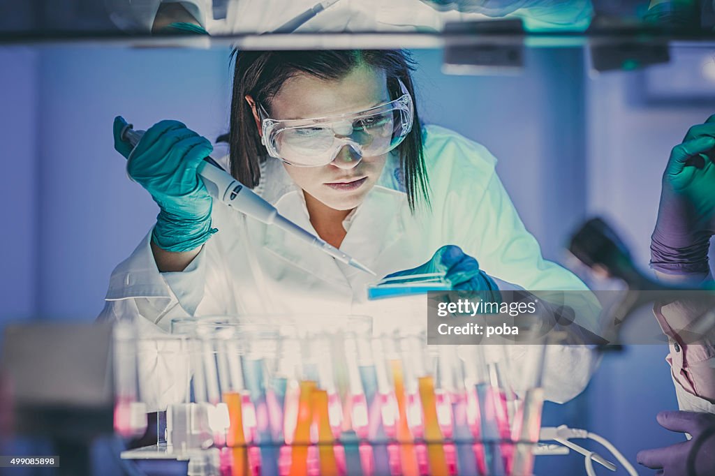 Cientista no laboratório