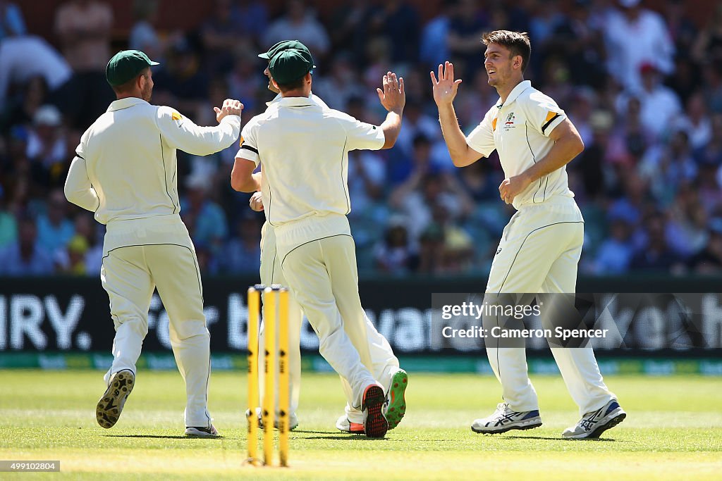 Australia v New Zealand - 3rd Test: Day 3