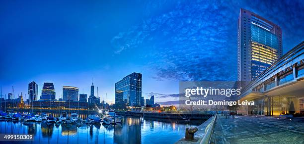 puerto madero, buenos aires, argentina - puerto madero 個照片及圖片檔