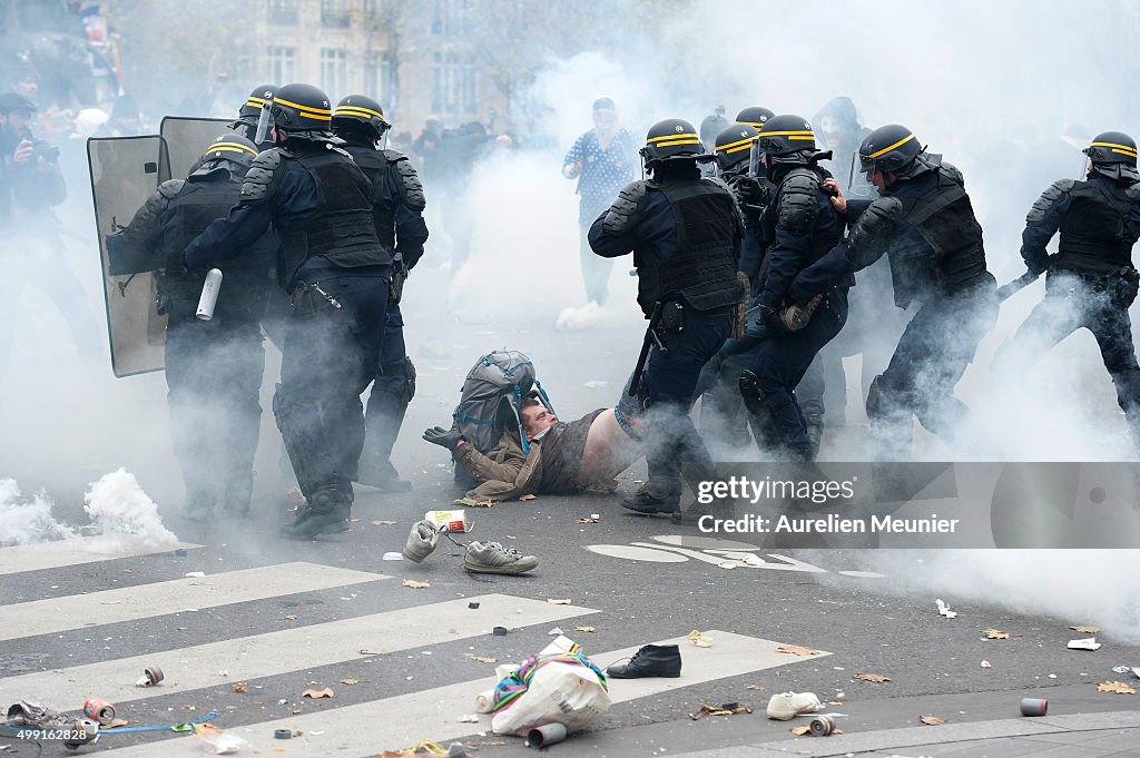 Climate Change Demonstrations Take Place In Paris Ahead of COP21