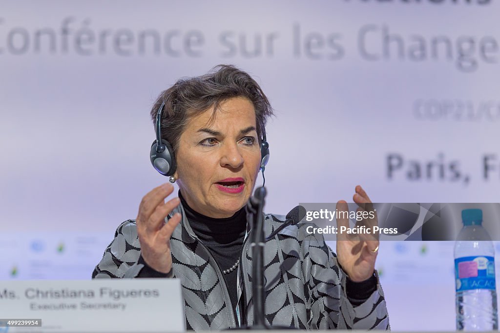 Christiana Figueres (UNFCCC) gives a Join press briefing...