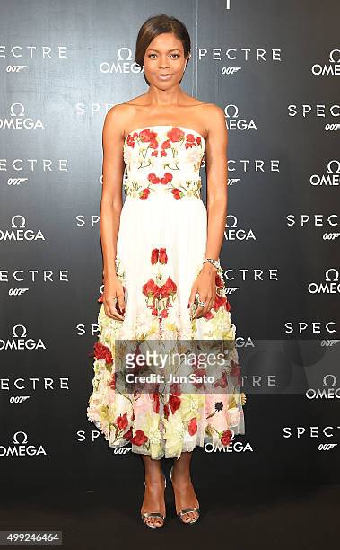 Actress Naomie Harris attends the photocall for the OMEGA "Spectre" on November 30, 2015 in Tokyo, Japan.