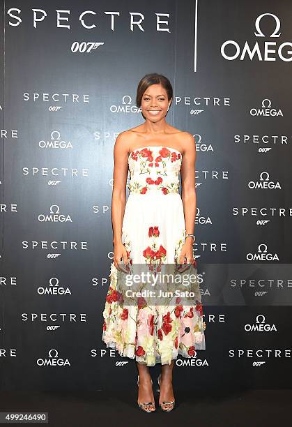 Actress Naomie Harris attends the photocall for the OMEGA "Spectre" on November 30, 2015 in Tokyo, Japan.