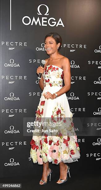 Actress Naomie Harris attends the photocall for the OMEGA "Spectre" on November 30, 2015 in Tokyo, Japan.