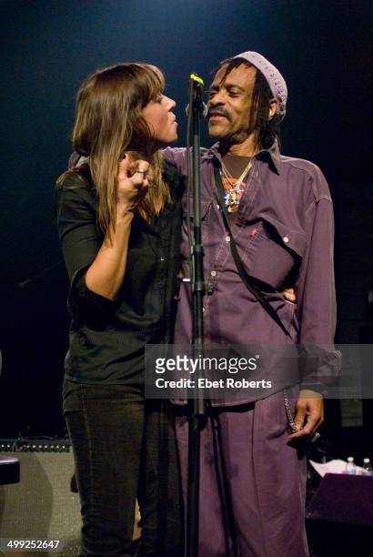 Cat Power and Teenie Hodges performing at the New Daisy Theatre in Memphis, Tennessee on November 16, 2006.