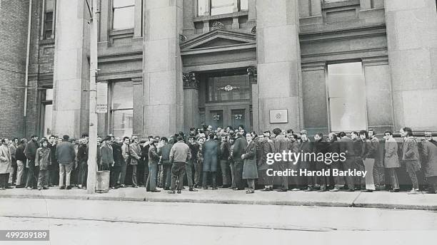 Unemployment Office Line Man Photos and Premium High Res Pictures ...