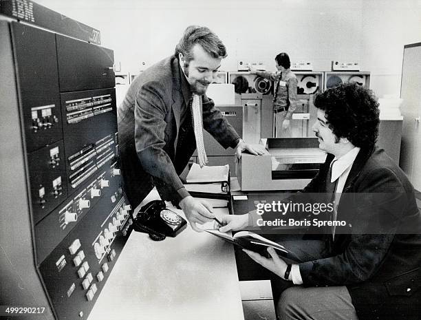 Ibm Sears Computer 53 Sears Catalogue Stock Photos, High-Res Pictures, and Images - Getty ...
