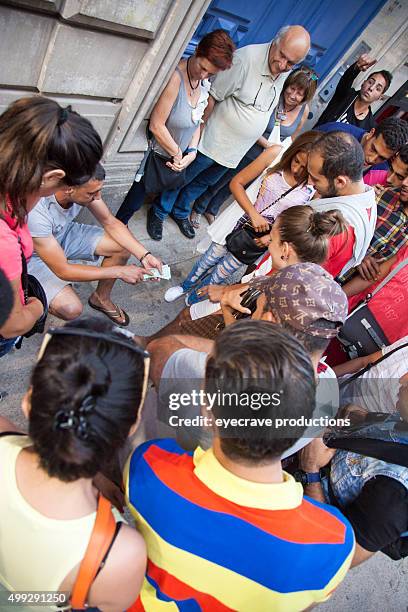 Shell Game Street 3,078 Shell Game Stock Photos, High-Res Pictures, and Images - Getty Images