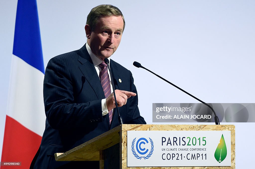 FRANCE-CLIMATE-WARMING-COP21-SPEECH