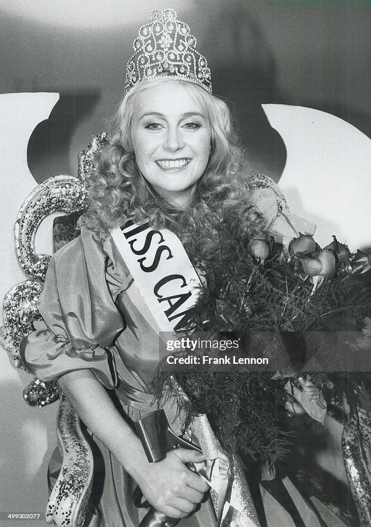 Edmonton s Cynthia Kereluk 23 Smiles Radiantly After Being Crowned edmonton-s-cynthia-kereluk-23-smiles-radiantly-after-being-crowned