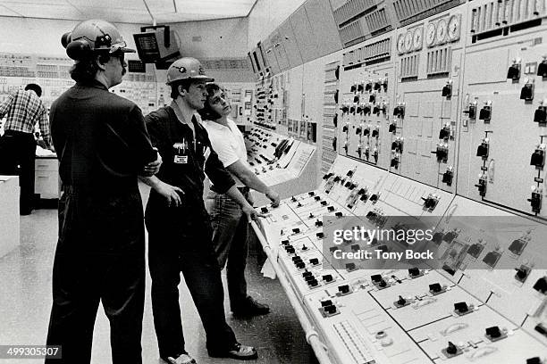 Operator Module For Contro Rods 108 Control Rods Stock Photos, High-Res Pictures, and Images - Getty Images