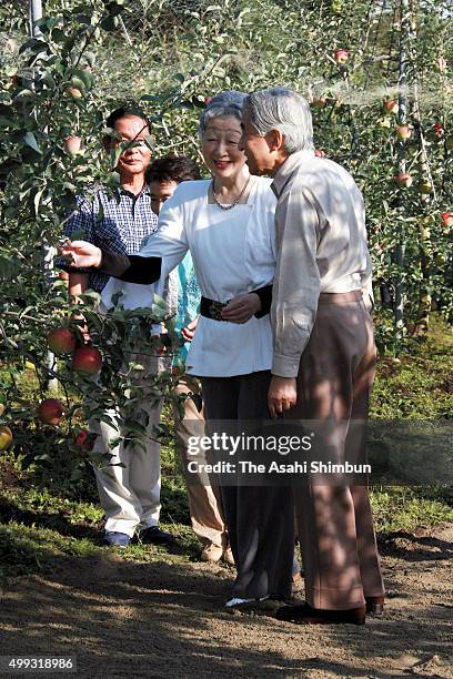 Emperor Akihito and Empress Michiko visit an apple farm on September 12, 2007 in Nasu, Tochigi, Japan.