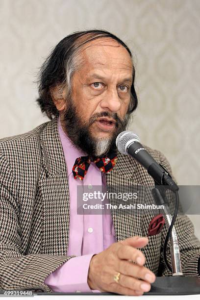 The Intergovernmental Panel on Climate Change Chair Rajendra Pachauri speaks during a press conference on October 18, 2007 in Tokyo, Japan.