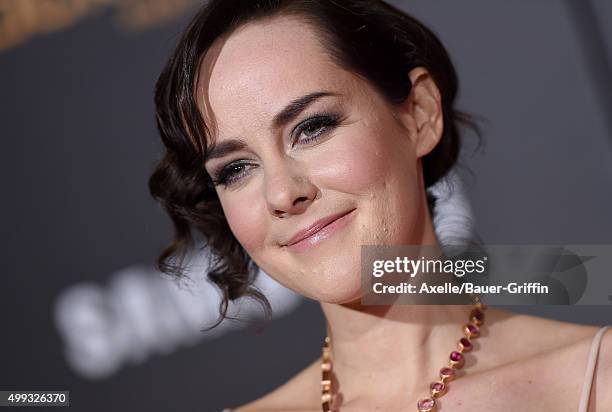 Actress Jena Malone arrives at the premiere of Lionsgate's 'The Hunger Games: Mockingjay - Part 2' at Microsoft Theater on November 16, 2015 in Los...