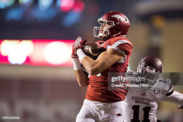 Henry Apple Razorbacks 157 Kivon Stock Photos, High-Res Pictures, and Images - Getty Images
