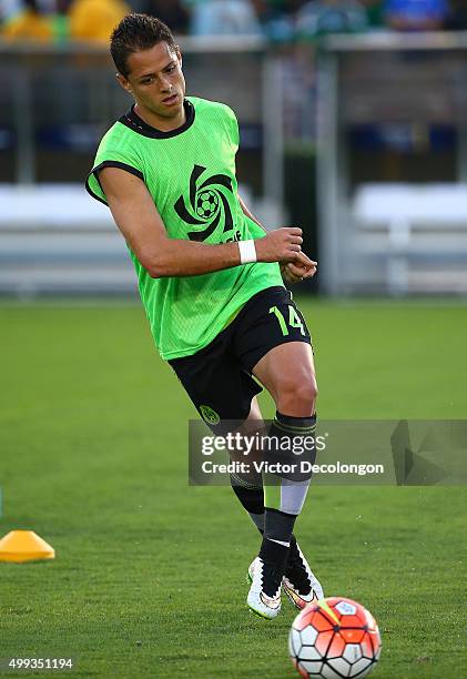 Javier Hernandez of Mexico trains before the 2017 FIFA Confederations Cup Qualifying match against the United States at Rose Bowl on October 10, 2015...