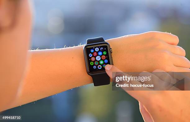 apple watch sport - apple watch heart stock pictures, royalty-free photos & images
