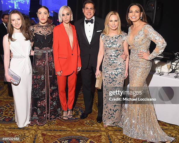 Serena Miniter, Mia Moretti, Caitlin Moe of The Dolls, Jaime Jimenez, Gillian Miniter, and Gala co-chair Moll Anderson attend 11th Annual UNICEF...