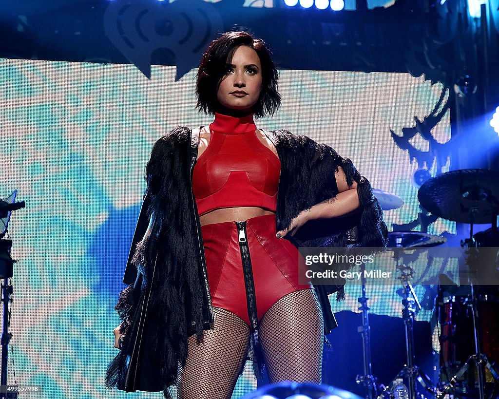 106.1 KISS FM's Jingle Ball 2015