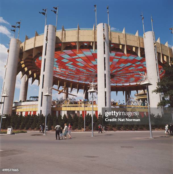 The Tent of Tomorrow, part of the New York State Pavilion at the 1964 New York World's Fair in Flushing Meadows, Queens, New York City, 1965. It was...