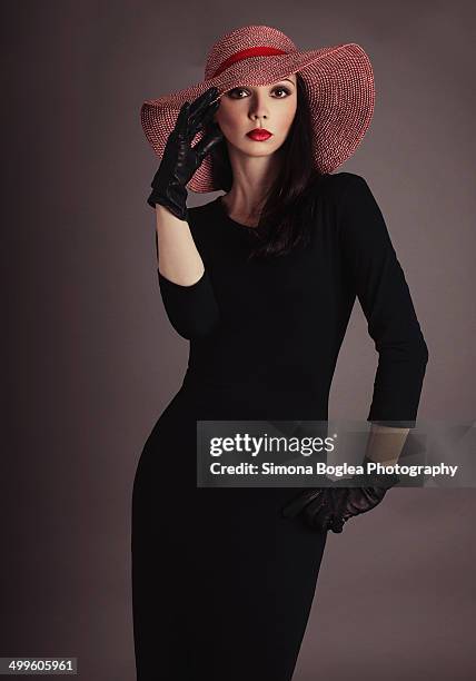 elegance - zwarte handschoen stockfoto's en -beelden