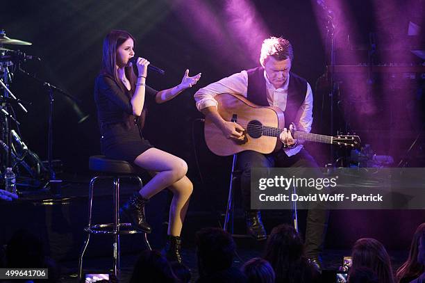Marina Kaye and Don Mescall perform at Le Trianon on December 2, 2015 in Paris, France.