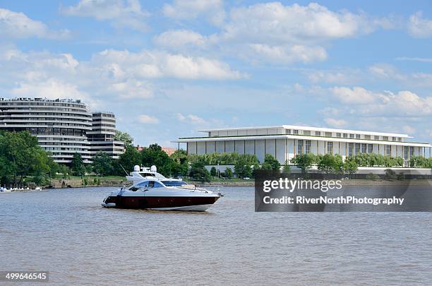 potomac river scene - potomac river stock pictures, royalty-free photos & images