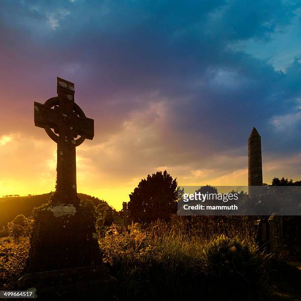irlandês pôr-do-sol - republic of ireland imagens e fotografias de stock