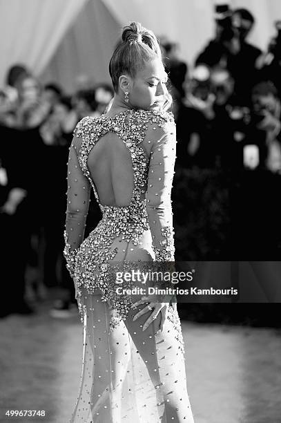 Beyonce attends the "China: Through The Looking Glass" Costume Institute Benefit Gala at the Metropolitan Museum of Art on May 4, 2015 in New York...