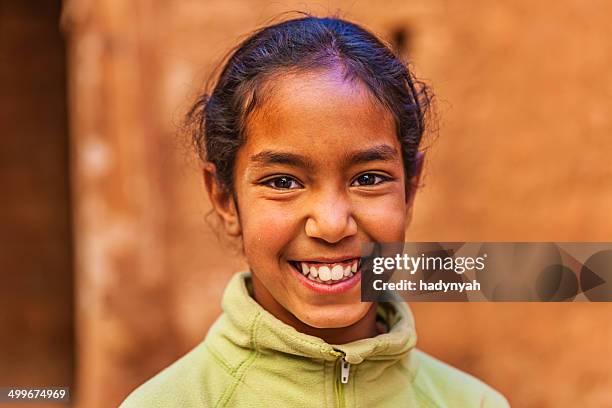 beautiful muslim girl in moroccan kasbah - moroccan girls bildbanksfoton och bilder