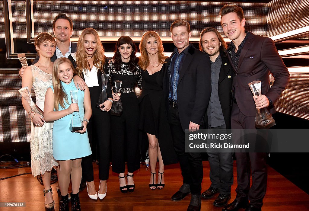 2015 "CMT Artists of the Year"