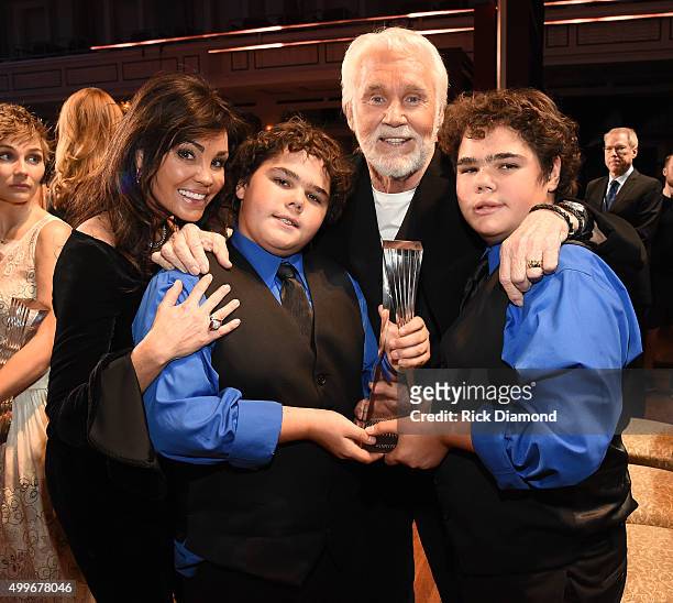 Wanda Miller and honoree Kenny Rogers attend the 2015 "CMT Artists of the Year" at Schermerhorn Symphony Center on December 2, 2015 in Nashville,...