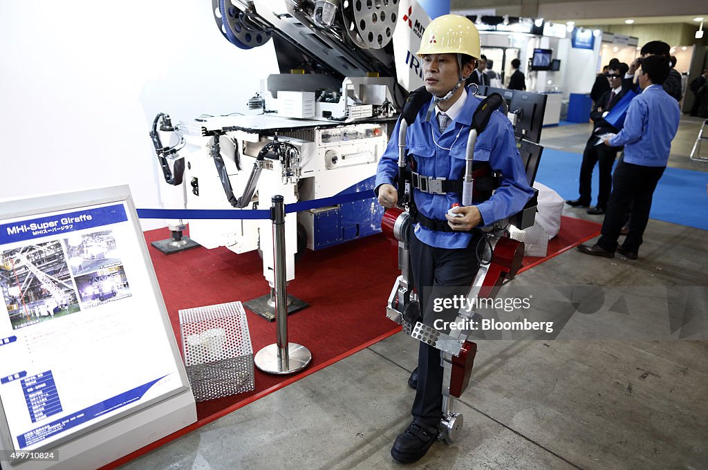 Robotics On Show At The International Robot Exhibition