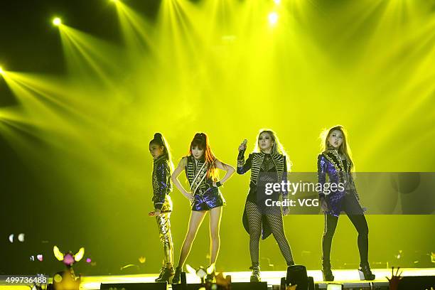 Perform on the stage during the 2015 Mnet Asian Music Awards at AsiaWorld-Expo on December 2, 2015 in Hong Kong, China.