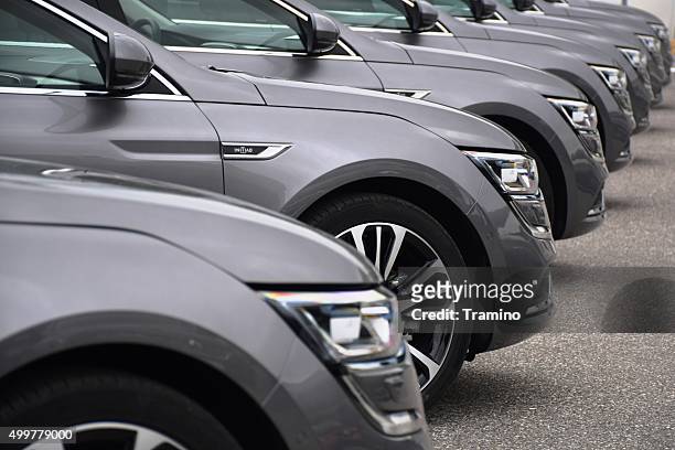 renault talisman cars on the parking - fleet cars stock pictures, royalty-free photos & images