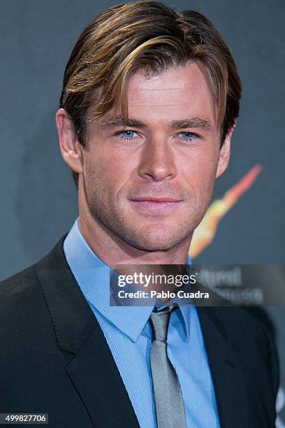 Actor Chris Hemwsworth attends the 'En el Corazon del Mar' premiere at Callao City Lights Cinema on December 3, 2015 in Madrid, Spain.