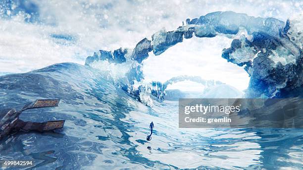 spaceship breakdown on cold, icy planet - extrasolar planet stock pictures, royalty-free photos & images