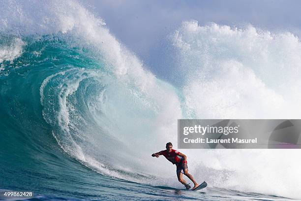 Jack Freestone of Australia on Round of 32 on December 3, 2015 in Sunset Beach, Hawaii.