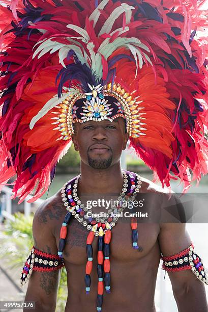 uomo di st. john's, antigua - antigua and barbuda foto e immagini stock