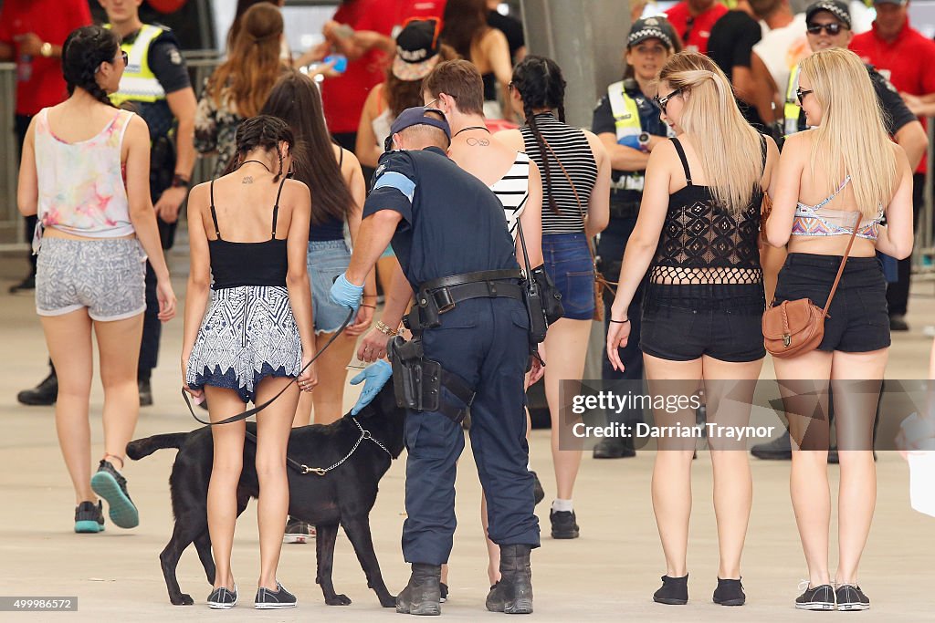 Increased Police Checks At Melbourne Stereosonic Festival Following Sydney Death