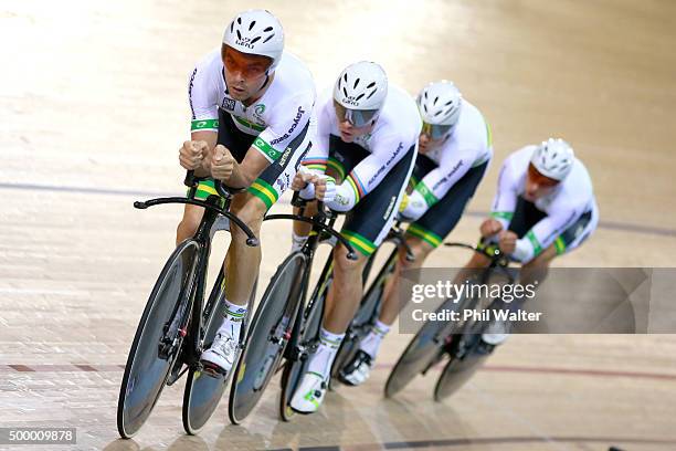 Jack Bobridge, Alexander Edmondson, Michael Hepburn and Luke Davison of Australia during the Mens Team Pursuit Final during the 2015 UCI Track...