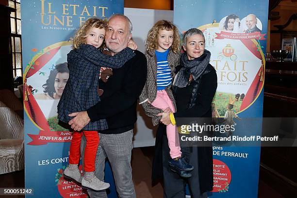 Actor Francois Berleand attends the "Il Etait Une Fois" Theater Play at Theatre de La Michodiere with his wife Alexia Stresi and their children Lucie...