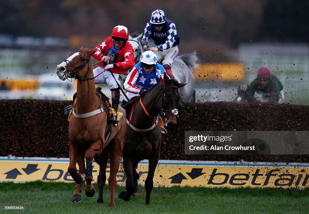 Sandown Races