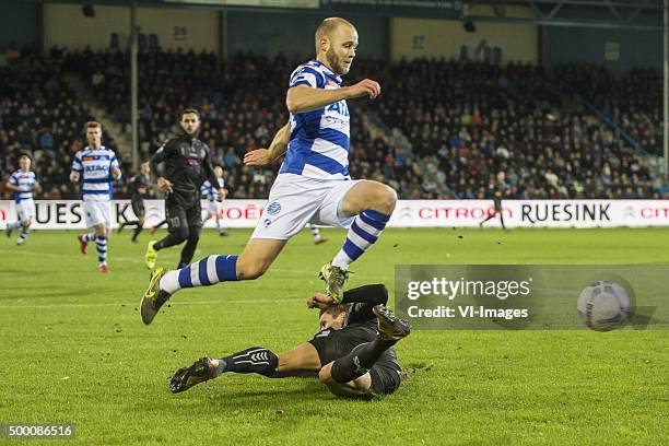 Nathaniel Will of De Graafschap, Chris Kum of FC Utrecht during the Dutch Eredivisie match between De Graafschap and FC Utrecht at the Vijverberg on...