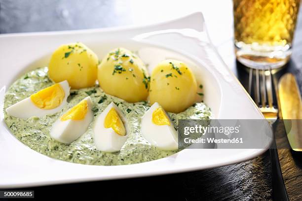 plate of frankfurt green sauce with boiled potatoes and egg - herb sauce stock pictures, royalty-free photos & images