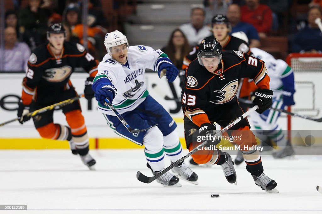 Vancouver Canucks v Anaheim Ducks